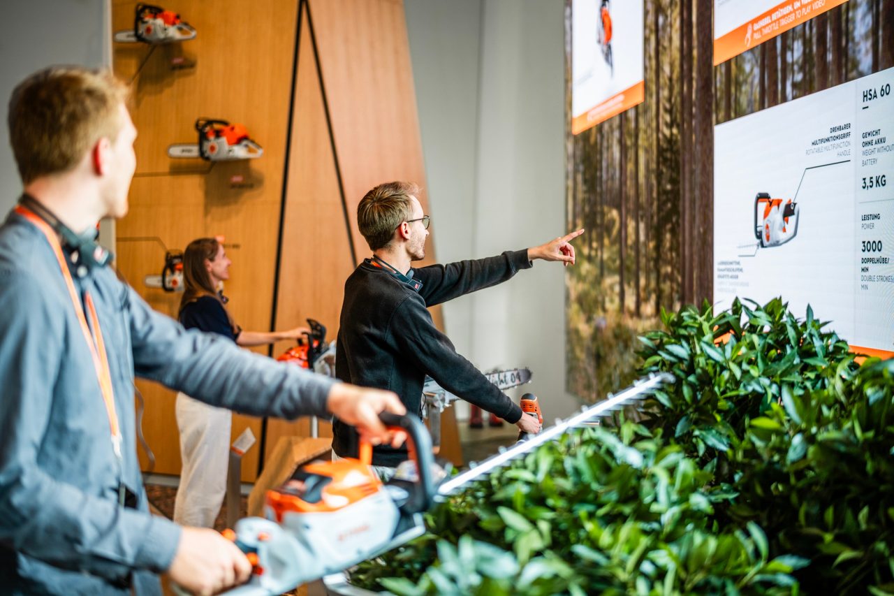 Man testing hedge trimmer in the STIHL Brand World